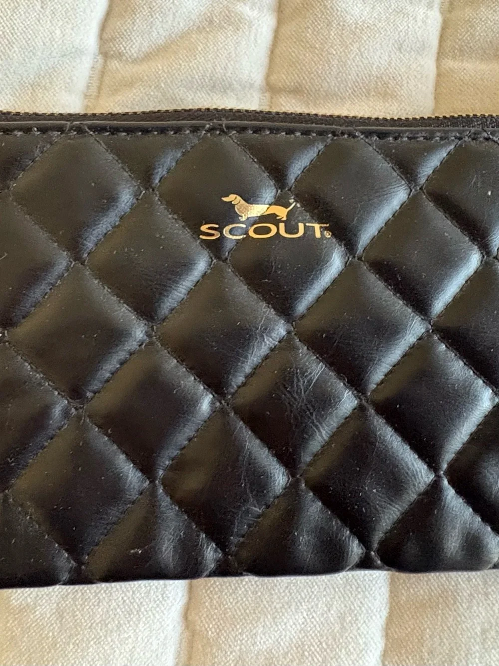 Scout Quilted Black Wristlet & Free People Navy Puffer Cosmetic Clutch Set